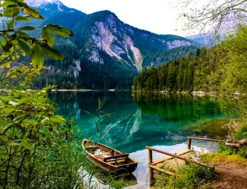 Lago di Tovel, luogo fiabesco per tutta la famiglia.