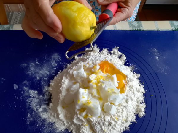 Ricetta Ciambelline Doppie Sarde Farcite Con La Marmellata Mamma In Sardegna